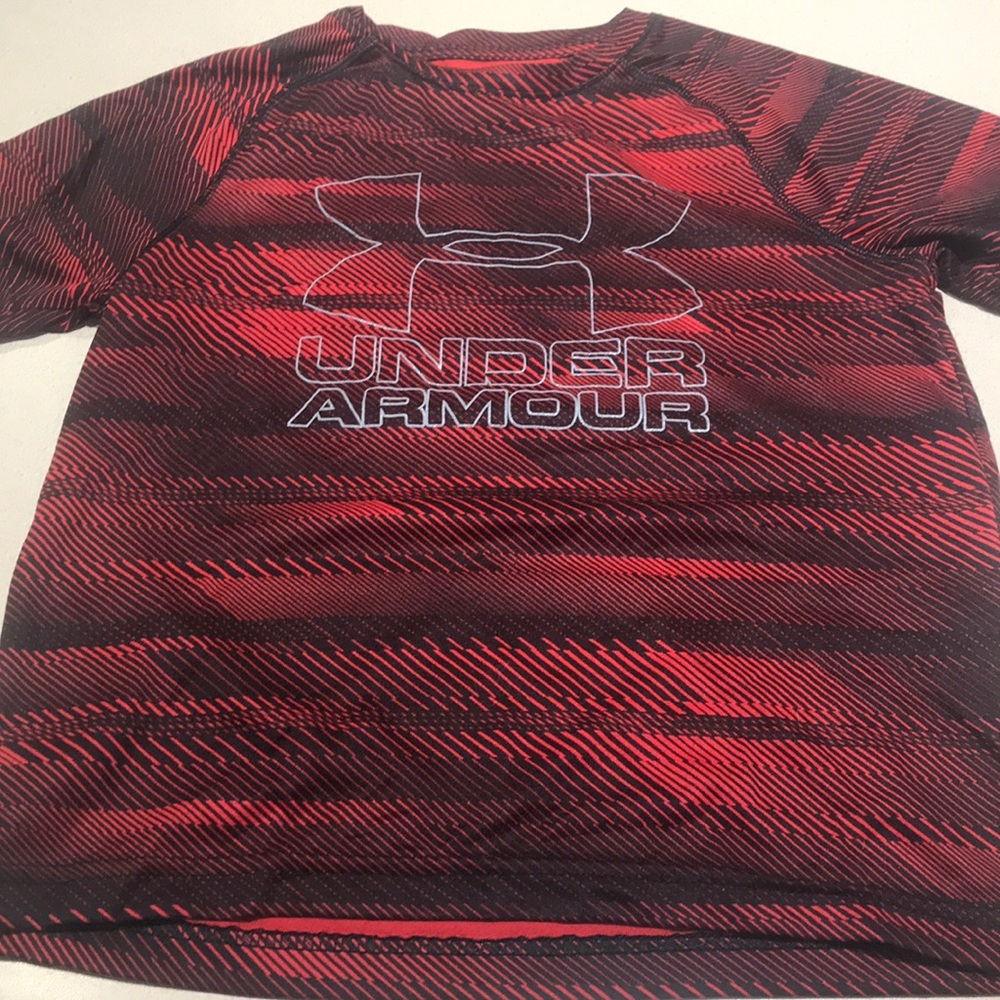 Boys Under Armour shirt